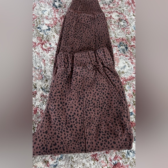 Abercrombie & Fitch Joggers - Picture 3 of 7